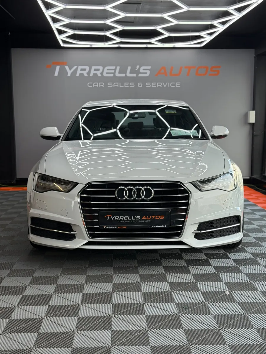 Audi A6 2.0TDI S-LINE S-TRONIC ULTRA 2015 - Image 4