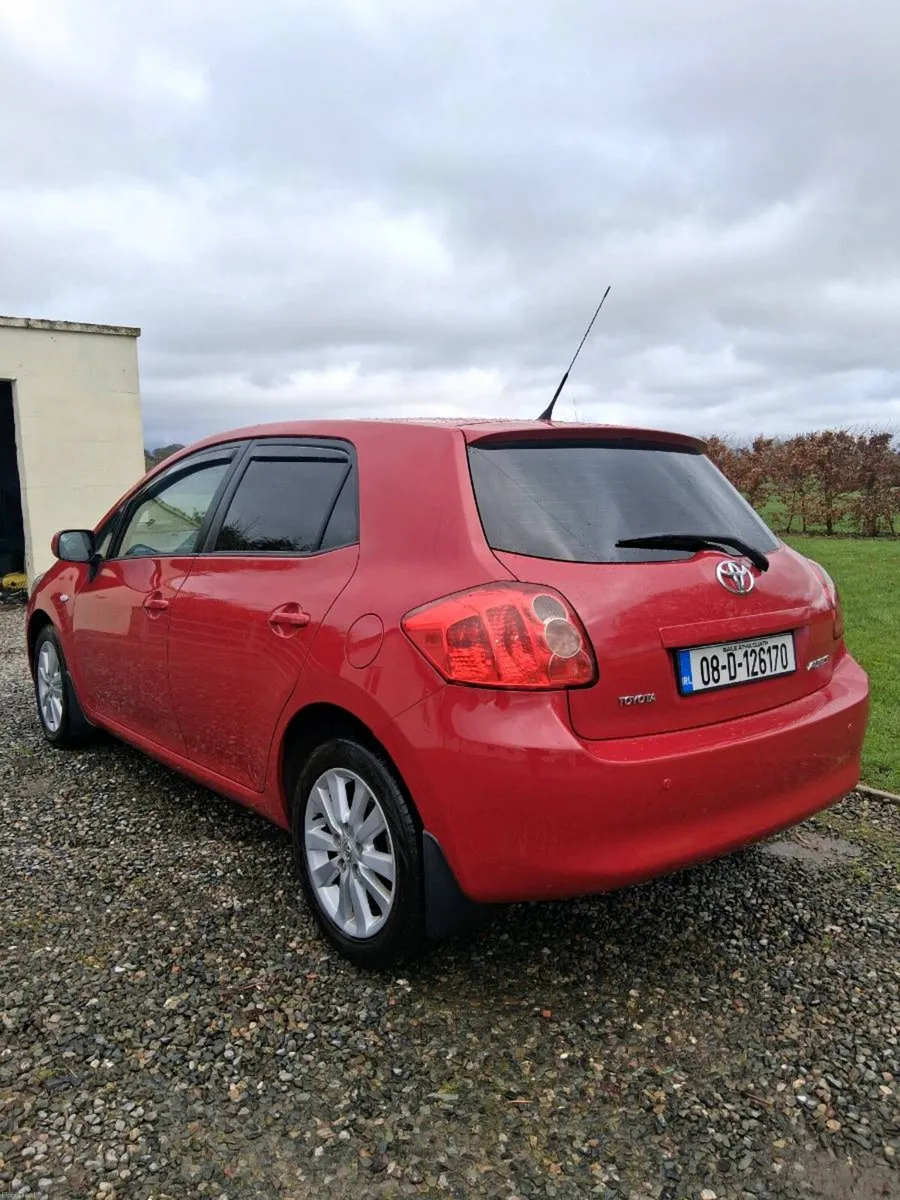 Toyota Auris - Image 2