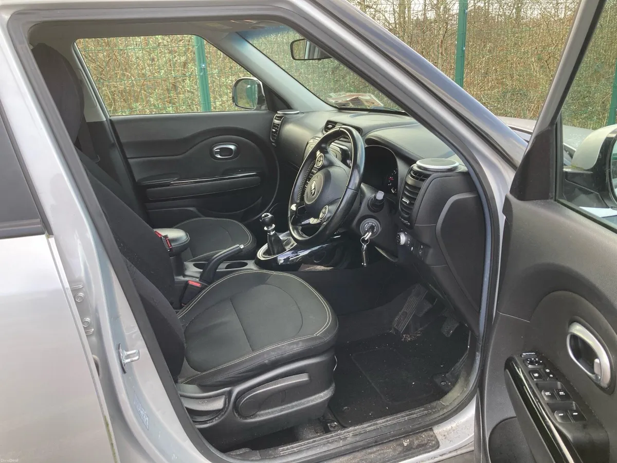 2014 Kia Soul 1.6 Diesel Only 118000 Klm - Image 4
