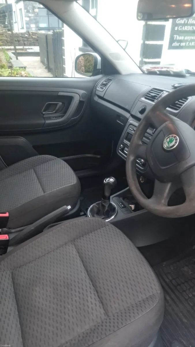 Skoda Fabia 2012 - Image 4