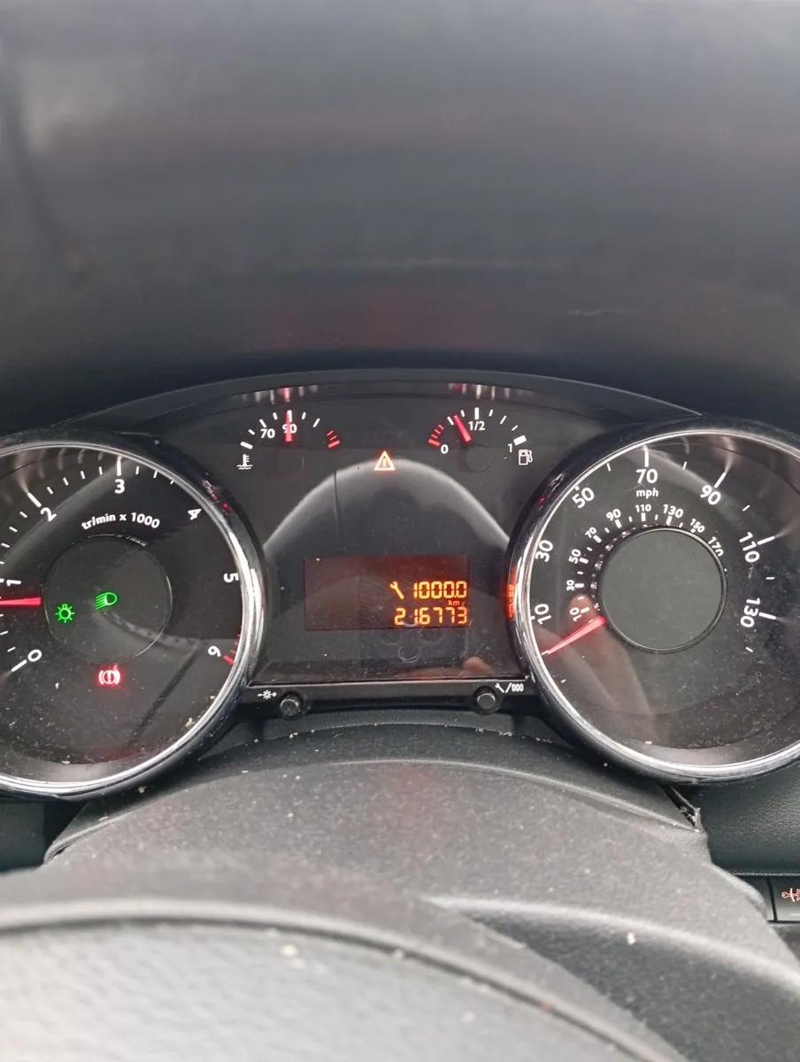 Peugeot 3008 2011 - Image 4