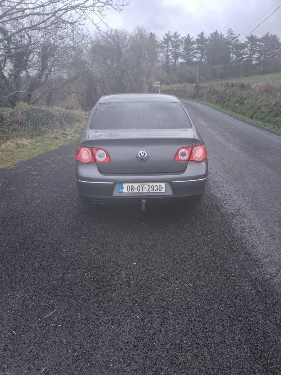 Volkswagon passat - Image 3
