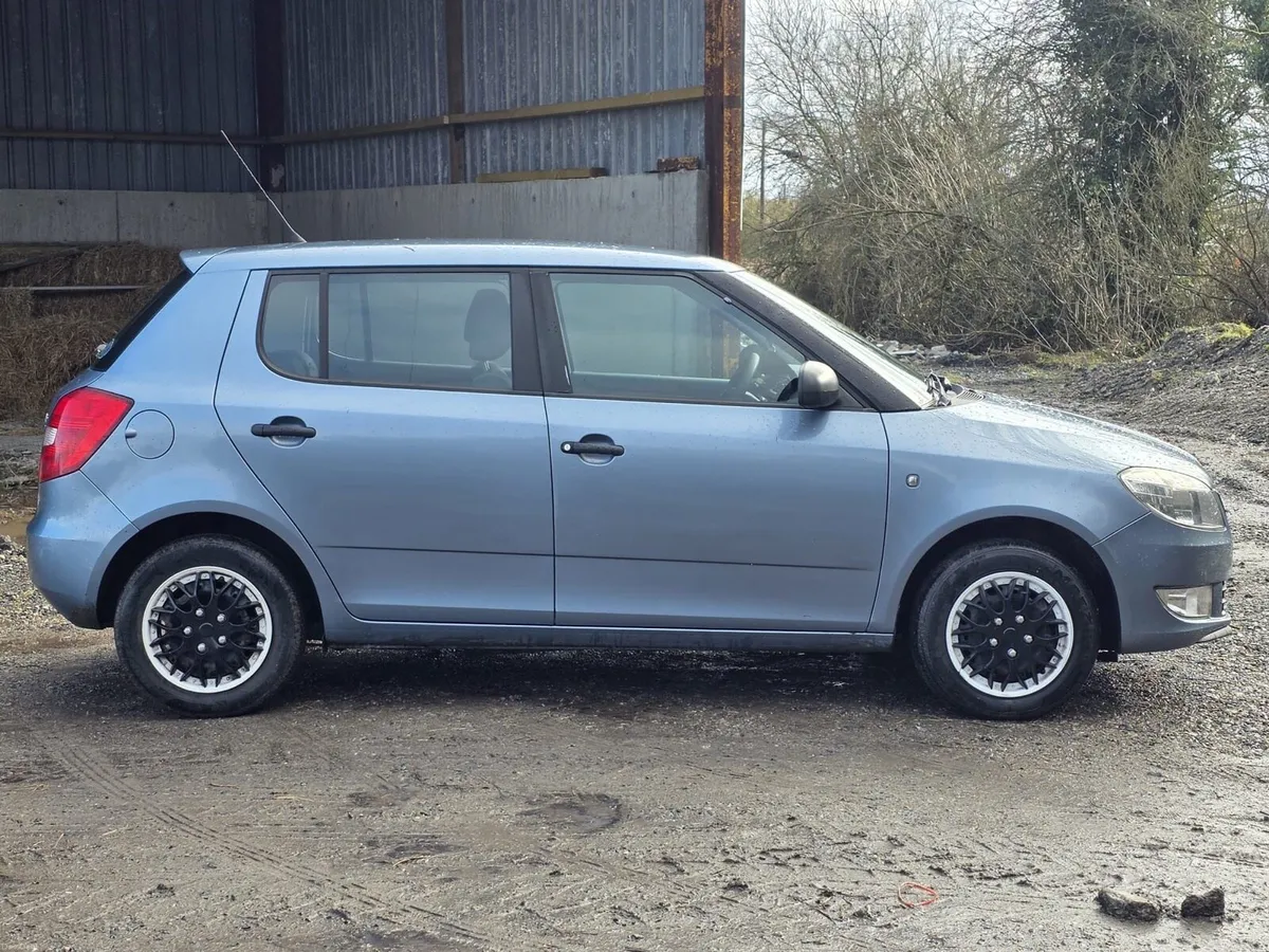 2010 Skoda Fabia 1.2 Only 103k kms - Image 3