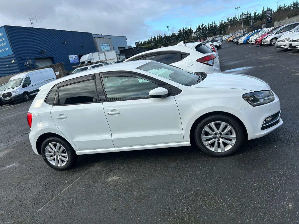 Volkswagen Polo 2017 - Image 3