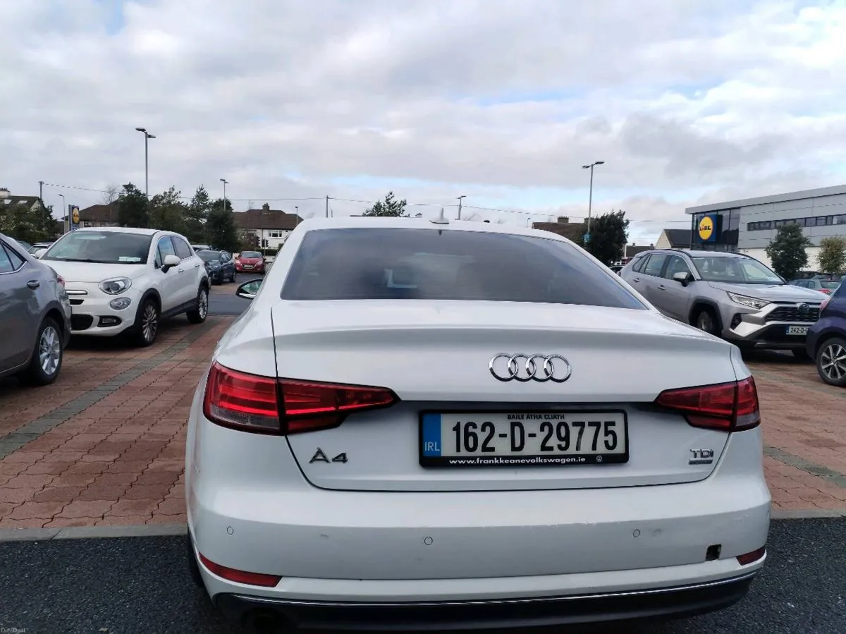 Audi a4 2.0 diesel ultra manual - Image 3