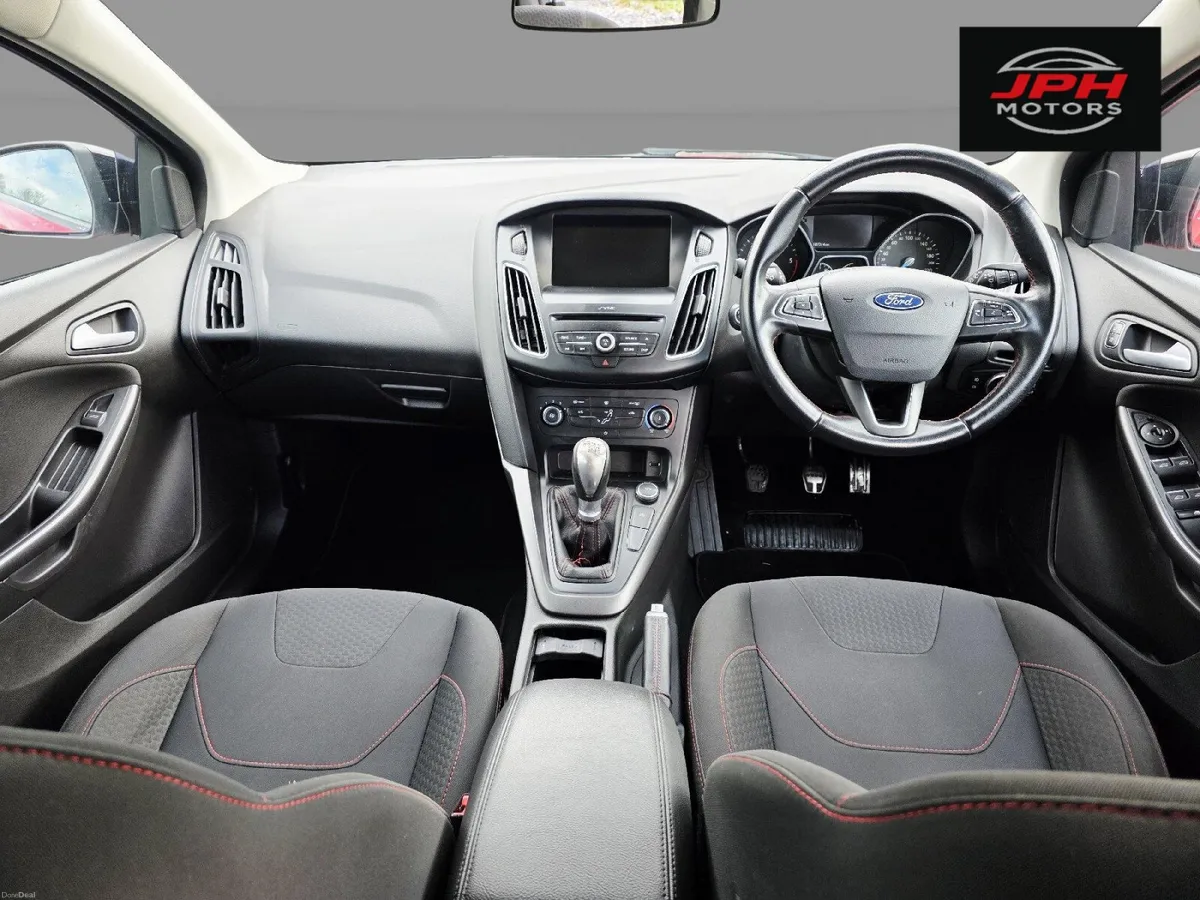 Ford Focus Red Edition (2.0 185bhp) - Image 3
