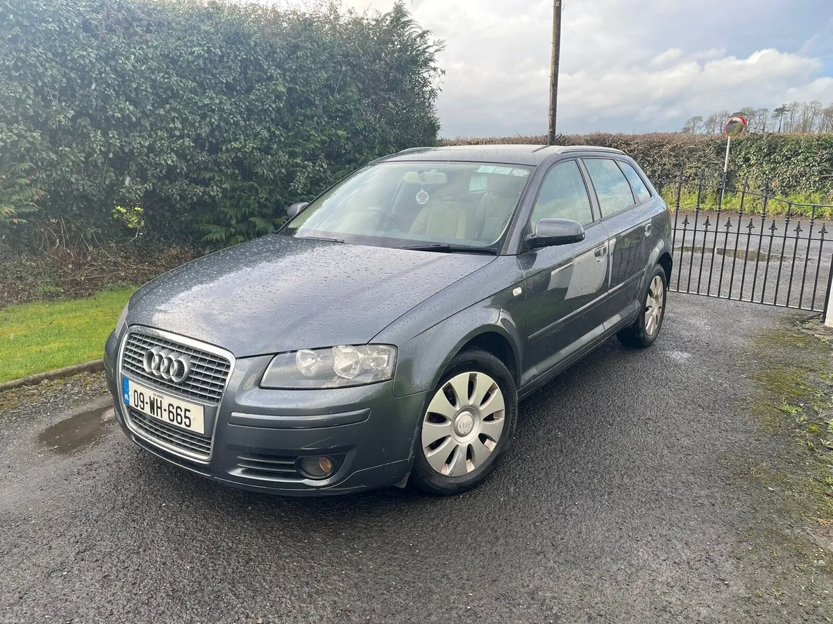 Audi A3 sport back 1.6 petrol TAX & NCT - Image 2