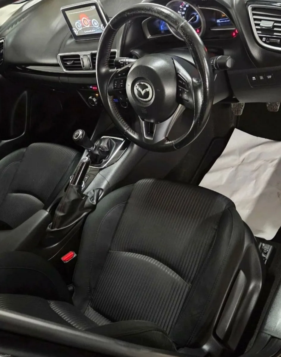 2016 Mazda - Image 3