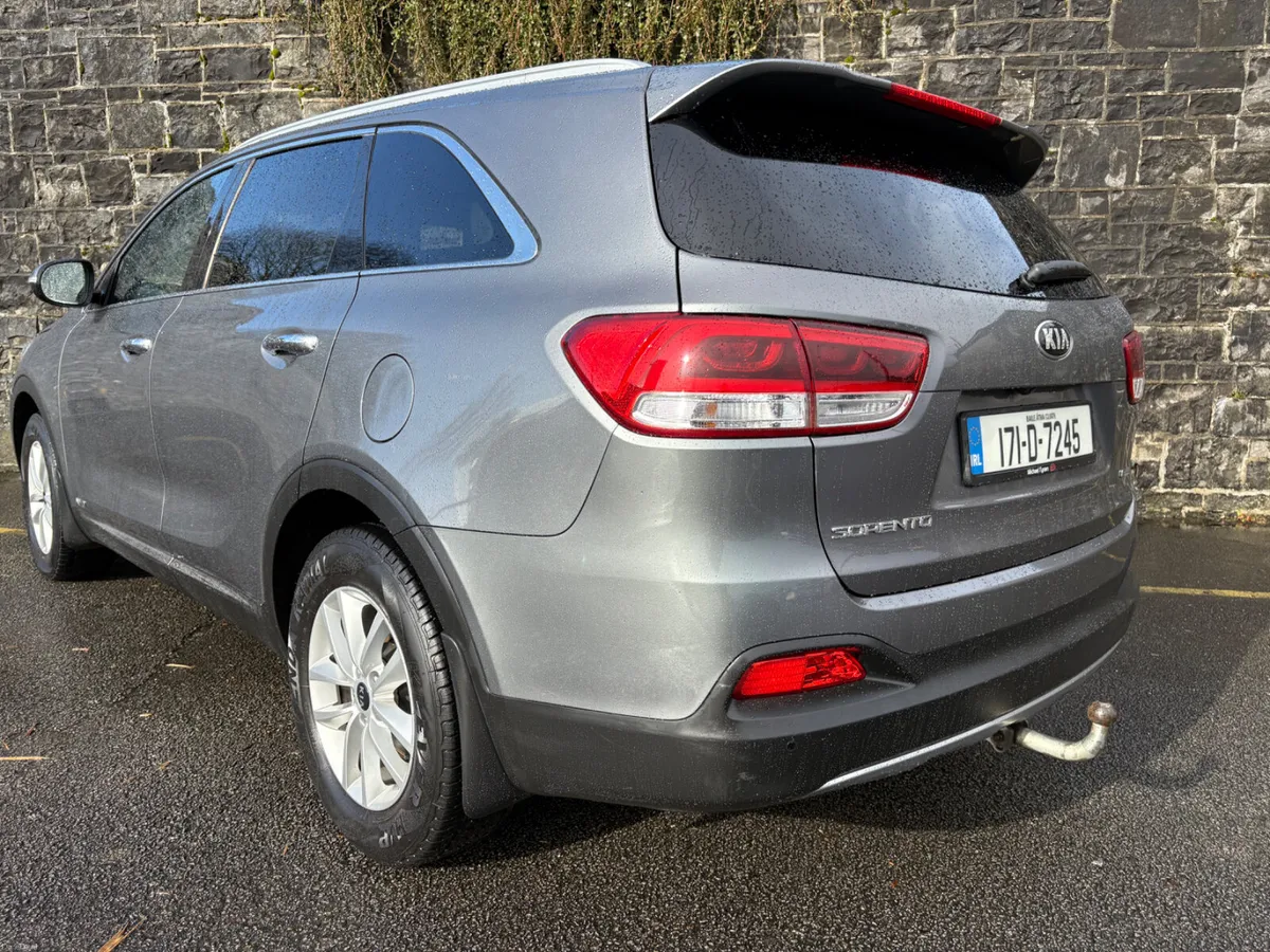 17 Kia Sorento! PLATINUM 4WD! TOP SPEC! Trade in👍 - Image 2