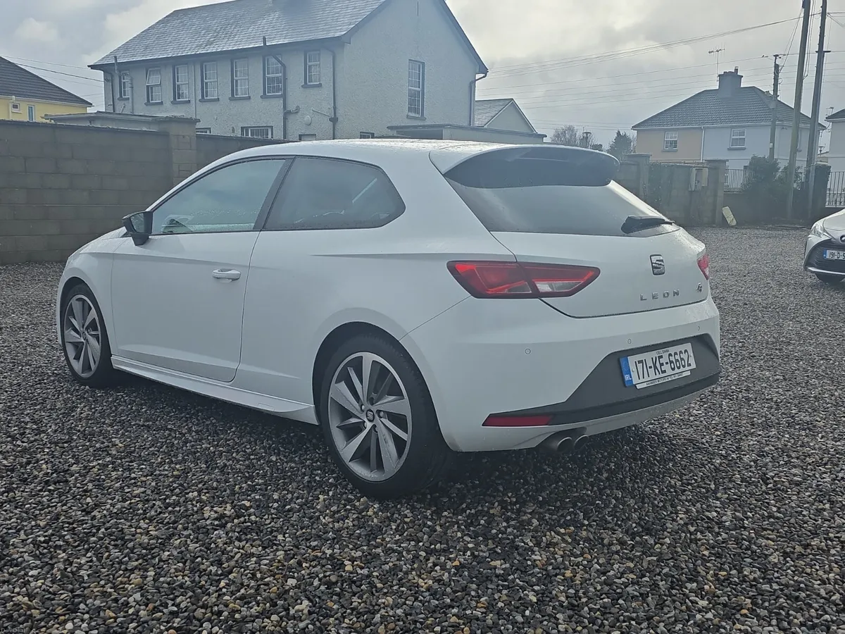 SEAT Leon FR 2.0TDI - Image 3