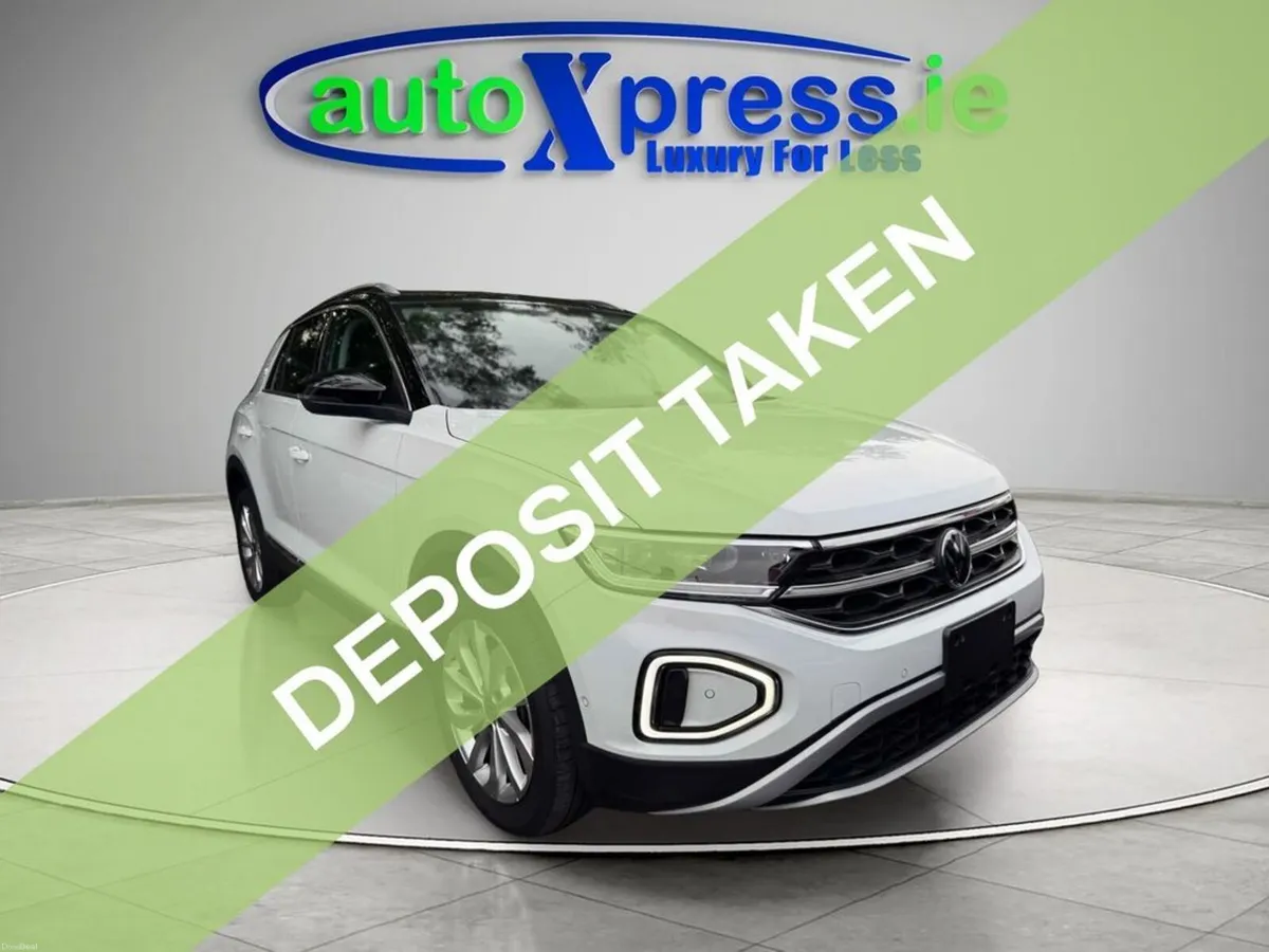 Volkswagen T-Roc 2.0 TDI Automatic, Reversing came - Image 1