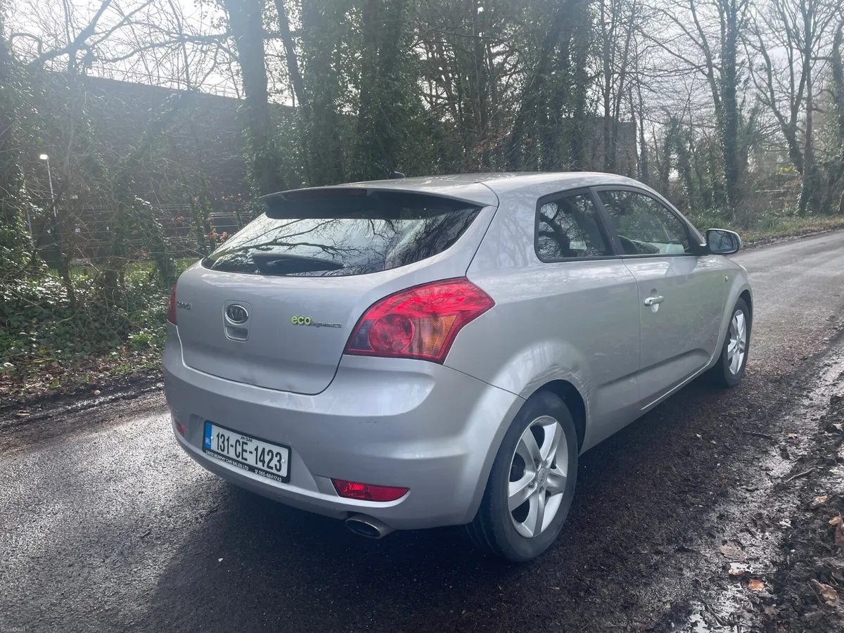Kia Ceed  1.6 diesel 2013 - Image 2
