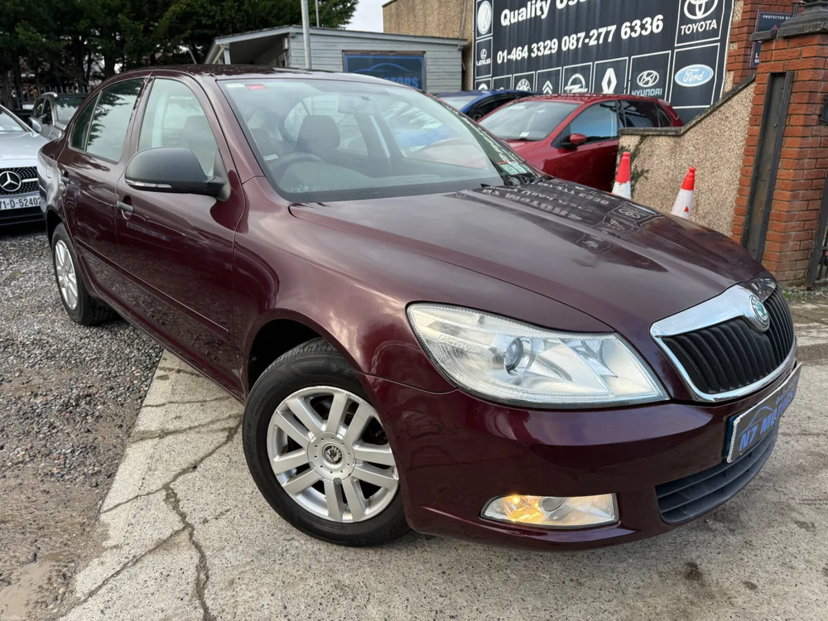 2012 Skoda Octavia 1.2 ACTIVE - Image 1
