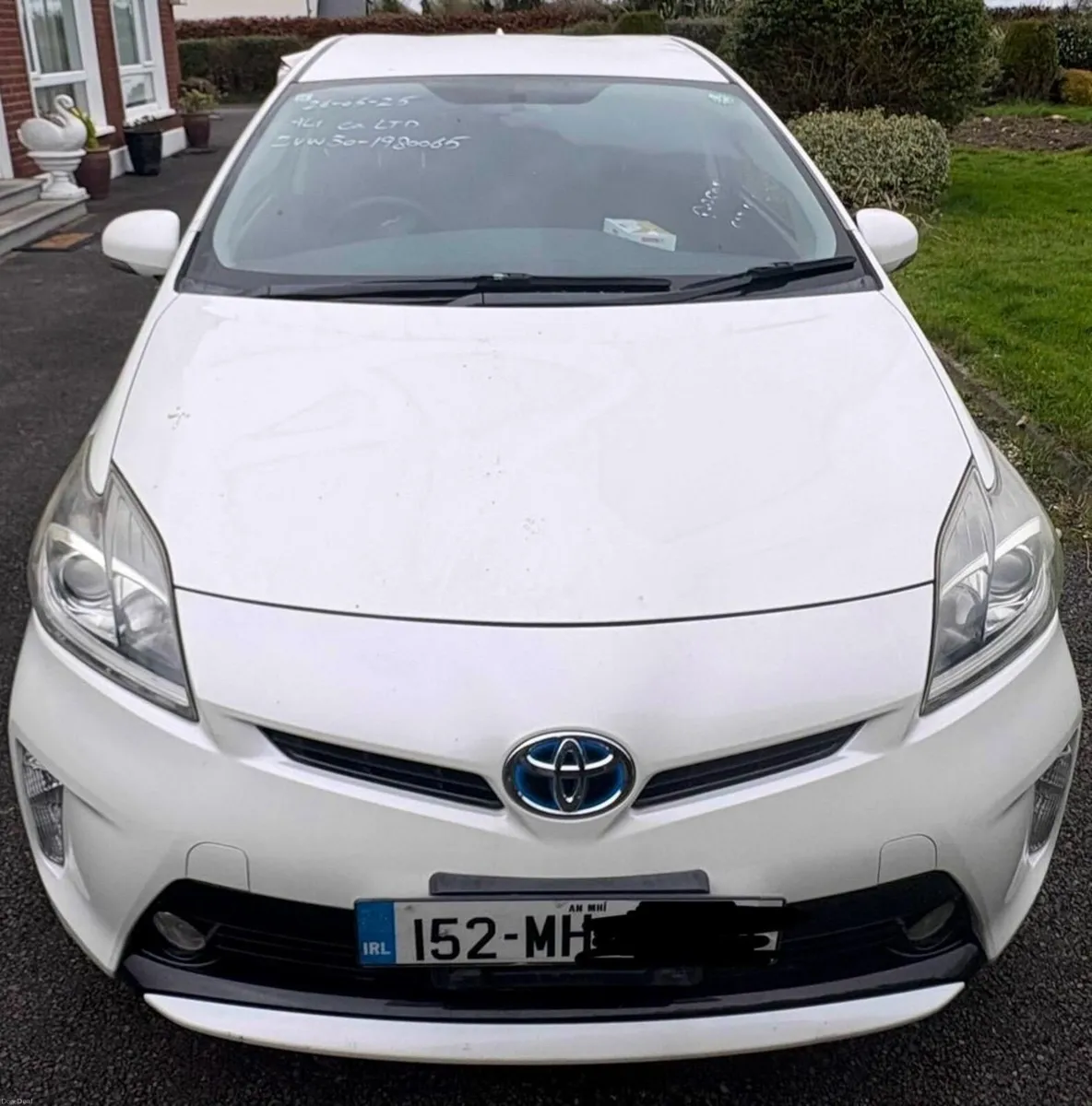 Toyota Prius 2015 - Image 1