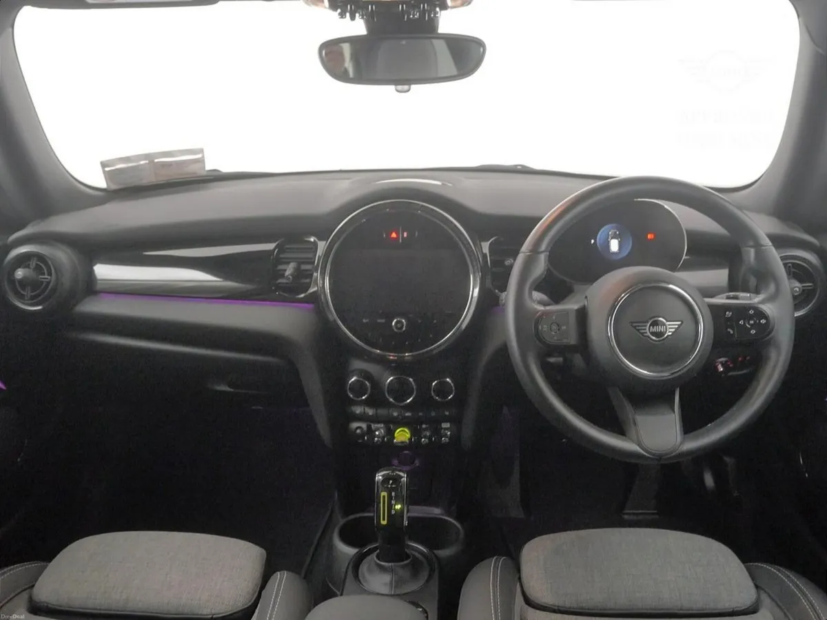 Mini Cooper Electric Level 2 - Image 4