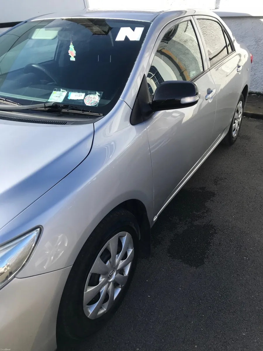 Toyota Corolla 2012 - Image 2