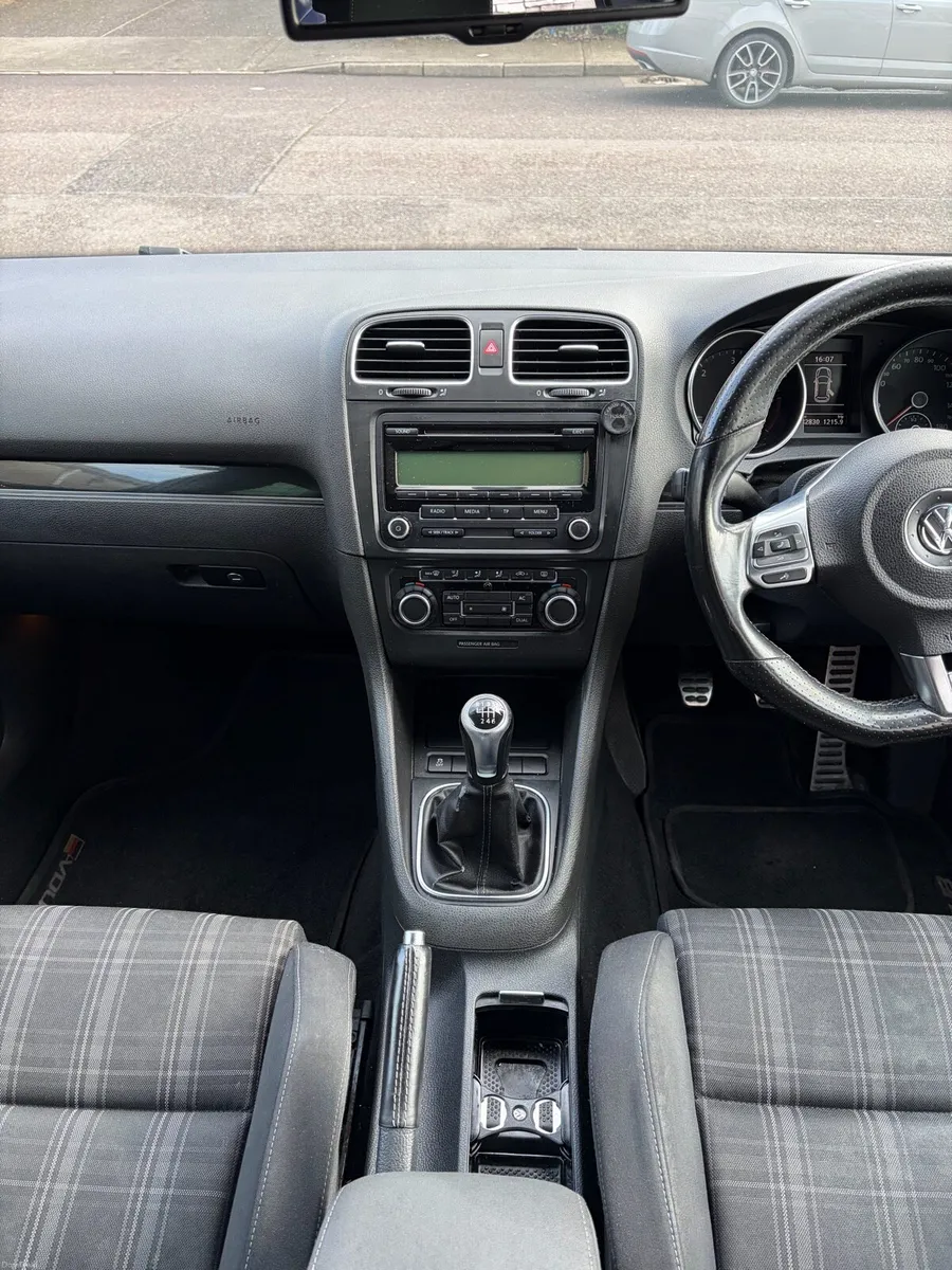 Golf GTD 2010 - Image 4