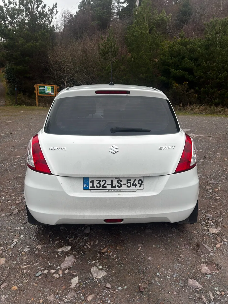 Suzuki Swift 1.2L Hatchback *LOW MILAGE* - Image 4