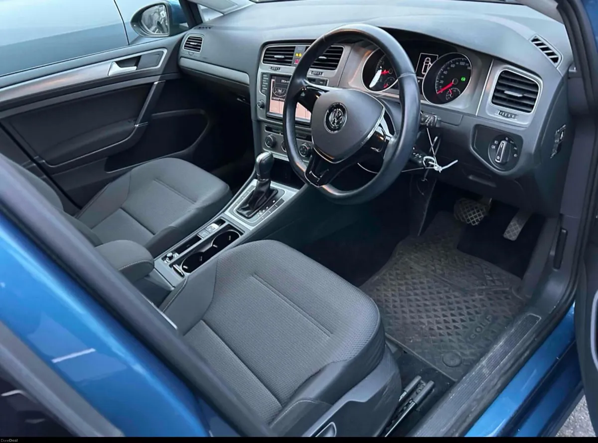 2015 (152) VW Golf Estate - 1.2 Petrol + Automatic - Image 3