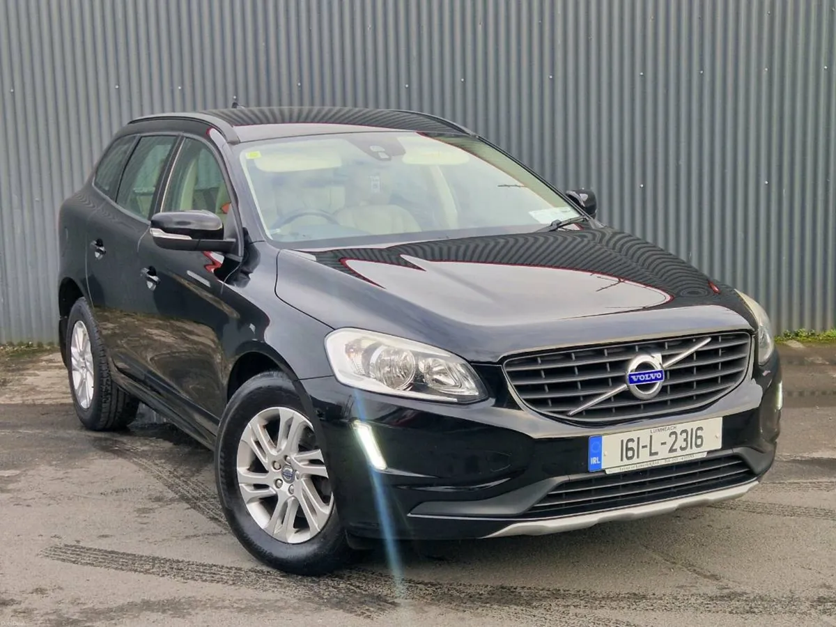 2016 VOLVO XC60 LOW MILEAGE - Image 1