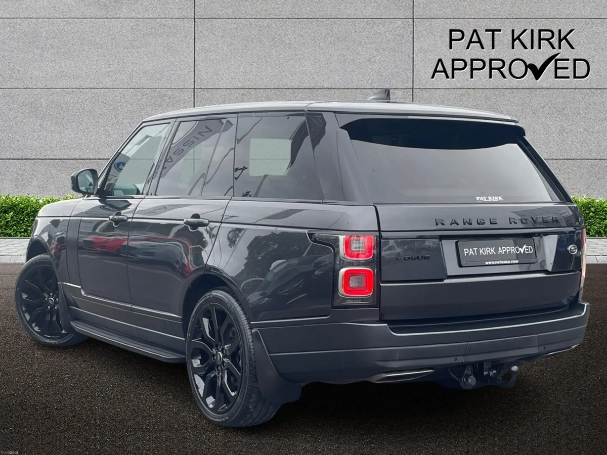 Land Rover Range Rover Diesel Estate Vogue - Image 2
