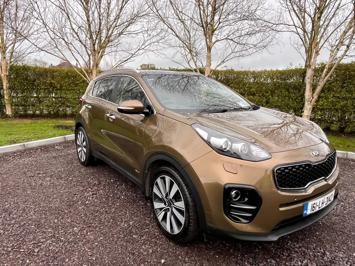 Kia Sportage 2.0L EX Model AUTO AWD 4x4 Pan Roof - Image 2