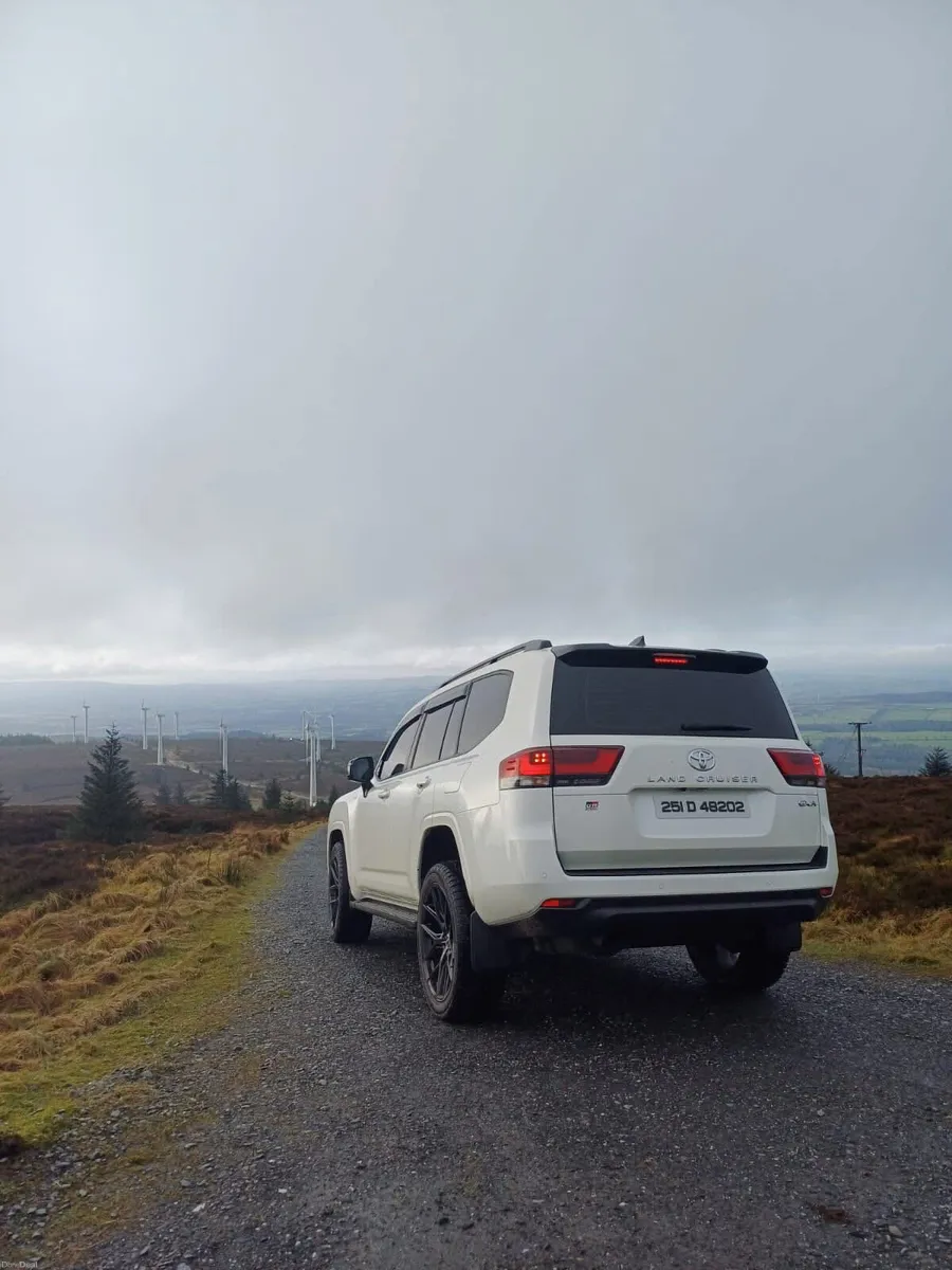 PRICE DROP -2025 LC300 XR SPORTToyota Land Cruiser - Image 5