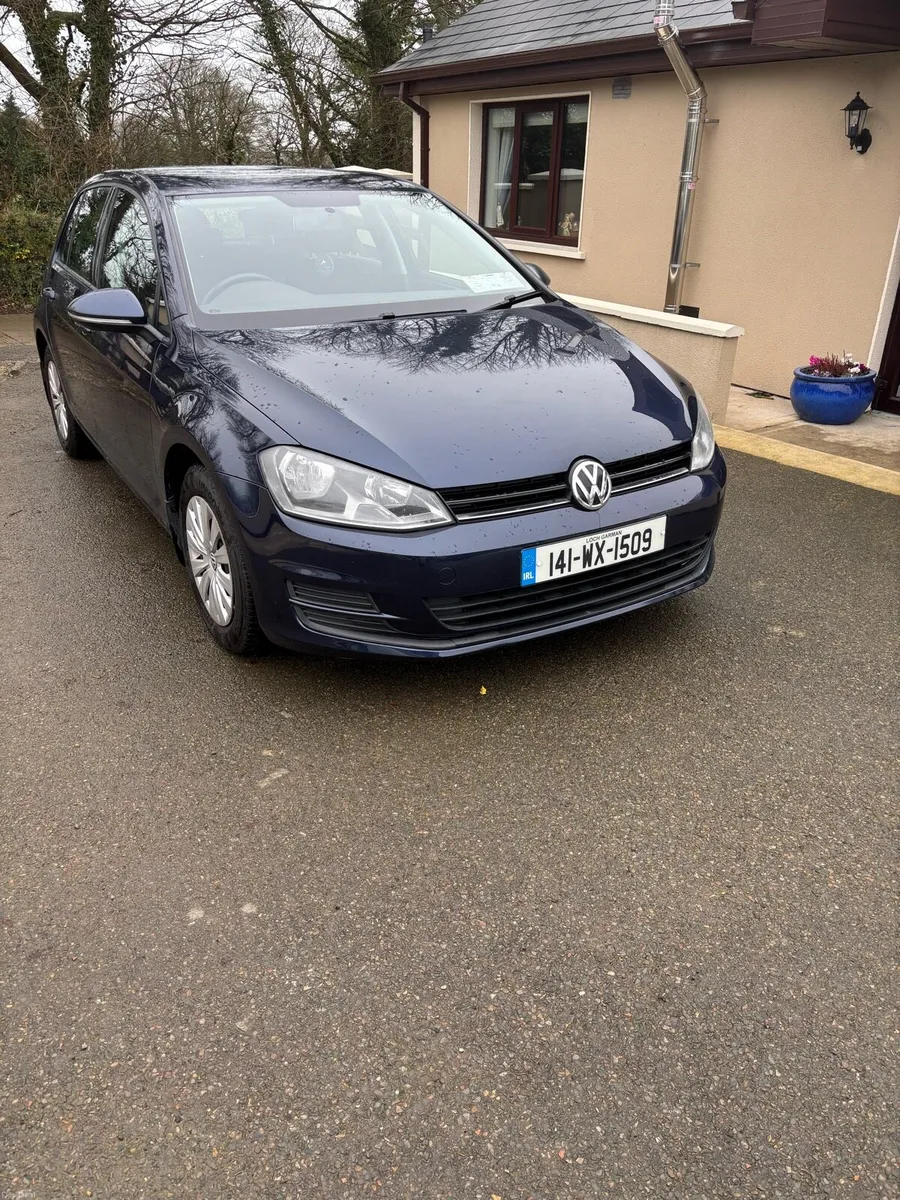 2014 Volkswagen Golf - Image 1