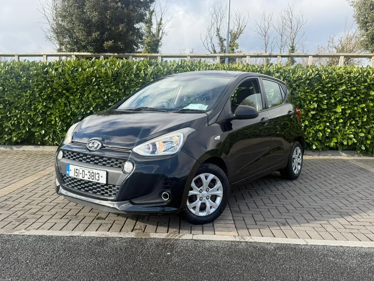 Hyundai i10 1.0 petrol manual - Image 3