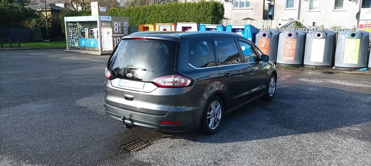 Ford Galaxy 2016 - Image 2