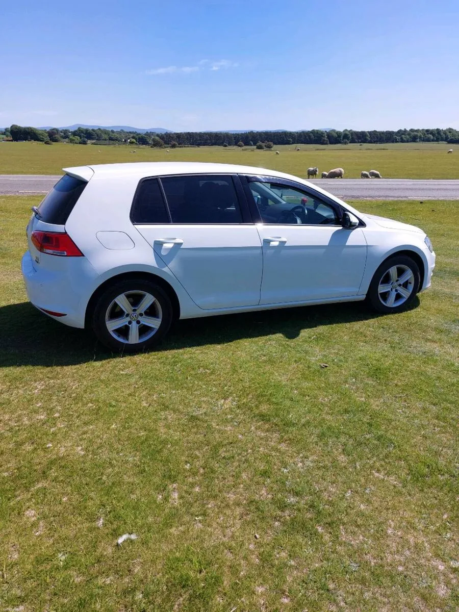 VOLKSWAGEN GOLF 1.6 TDI - Image 4