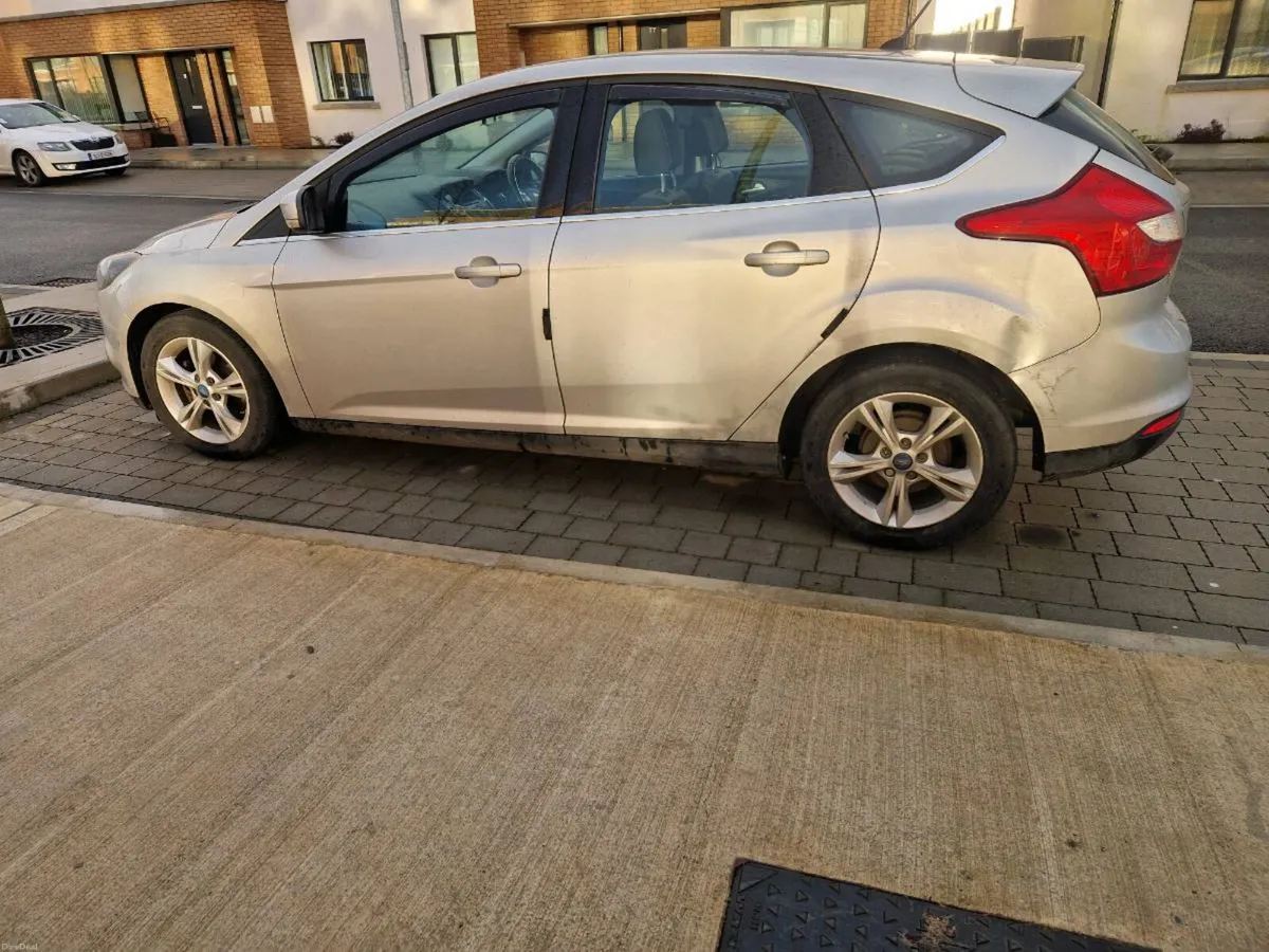 141 Ford Focus - Image 3