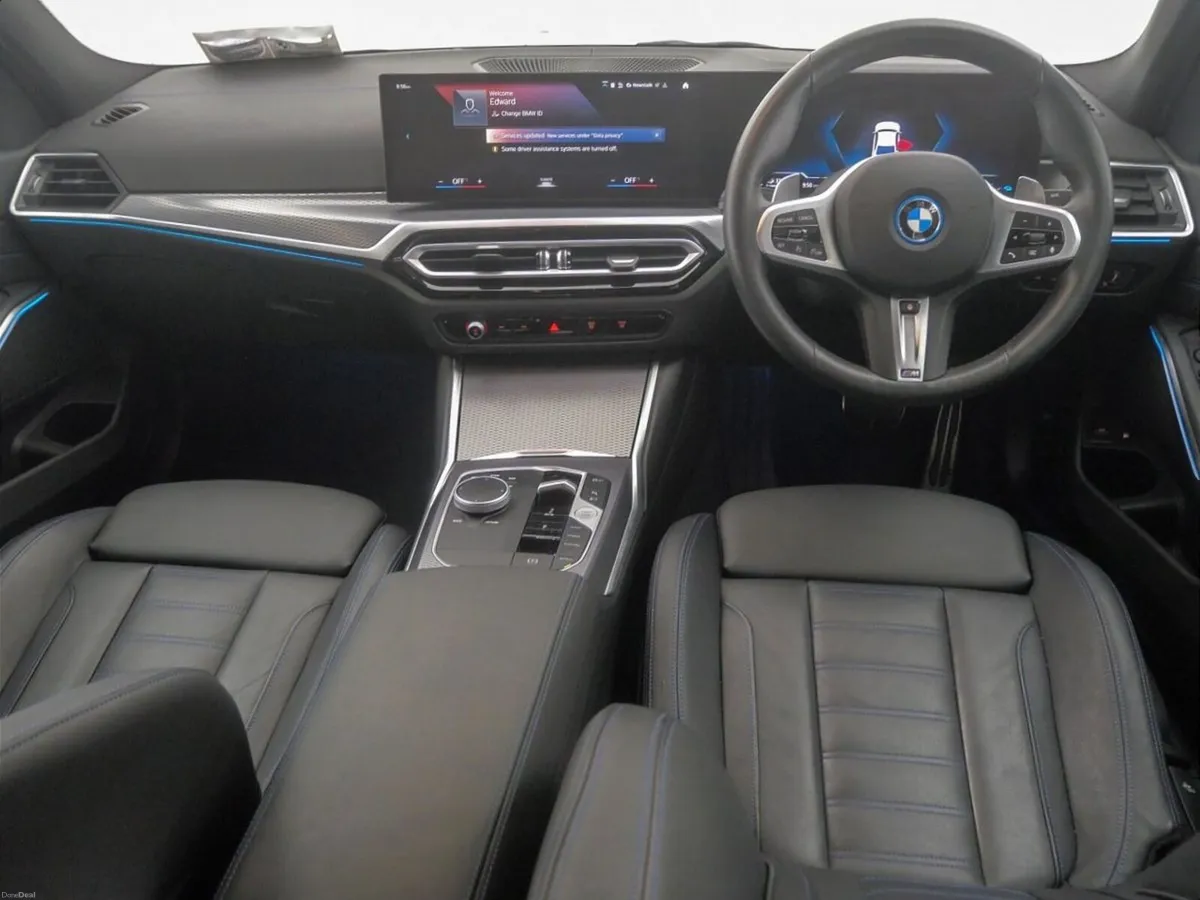 BMW 3-Series 330e M Sport Saloon - Image 4