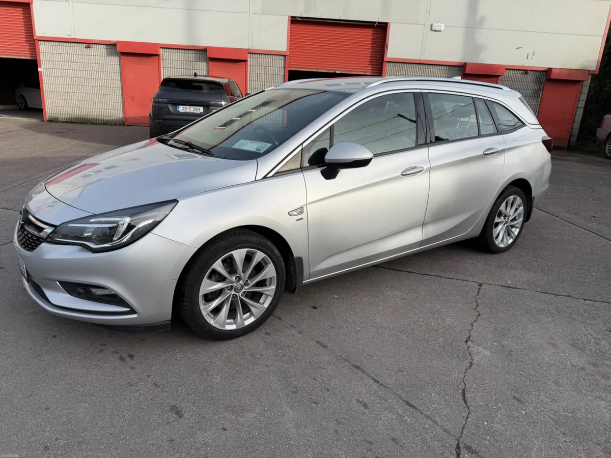 2018 Opel Astra SRI - Image 4