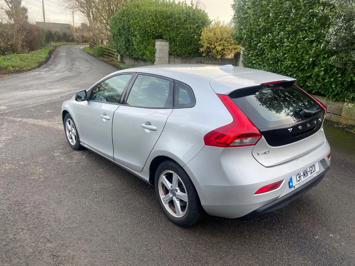 Volvo V40 2013 nct 10/26 - Image 3