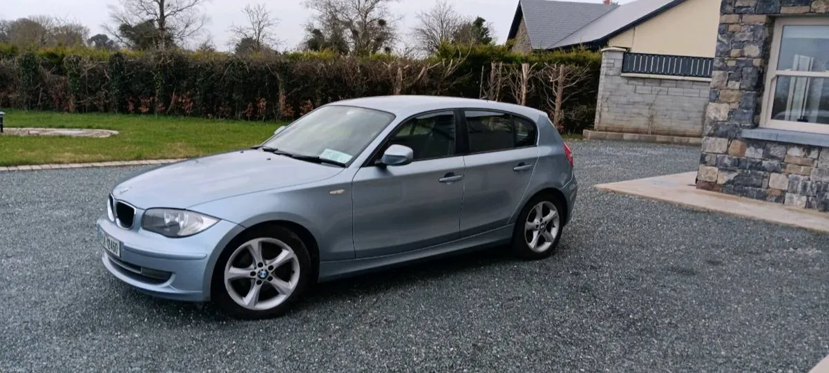 BMW 1 Series 2010 - Image 2
