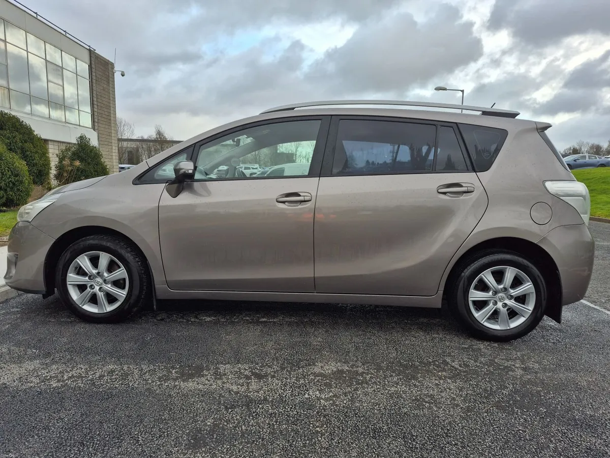 Toyota Verso 2015 - Image 4