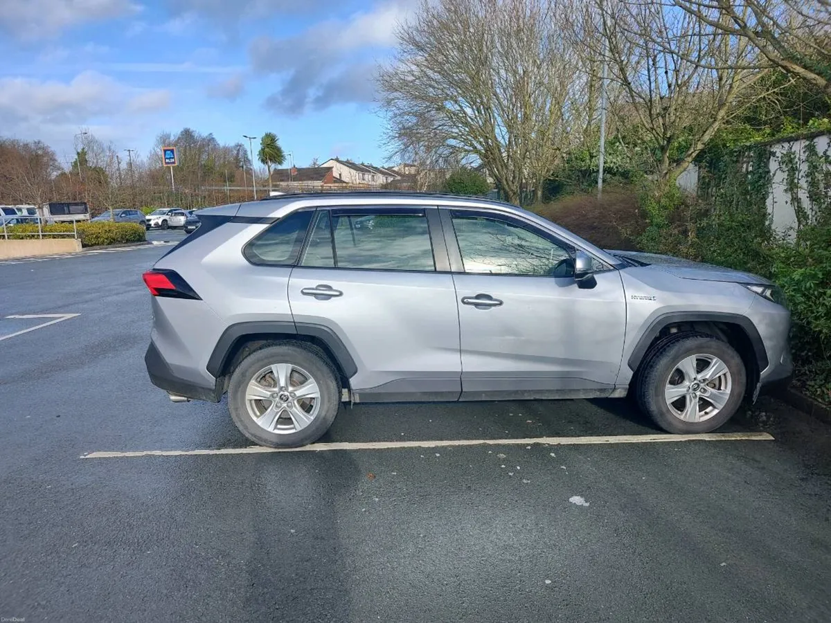 2021 Toyota Rav4 - Image 2