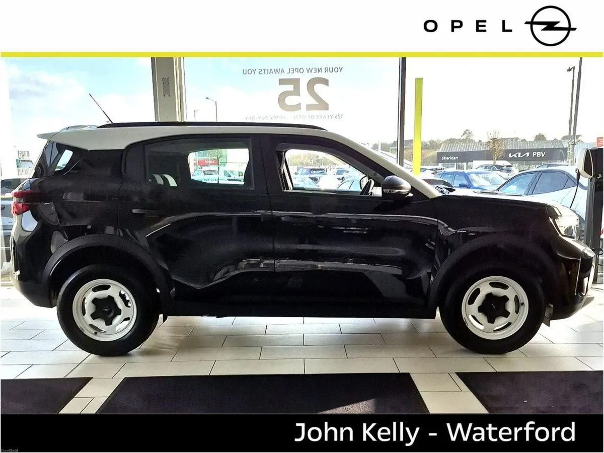 Opel Frontera ELEGANCE MHEV - WHITE EDITION - Image 1