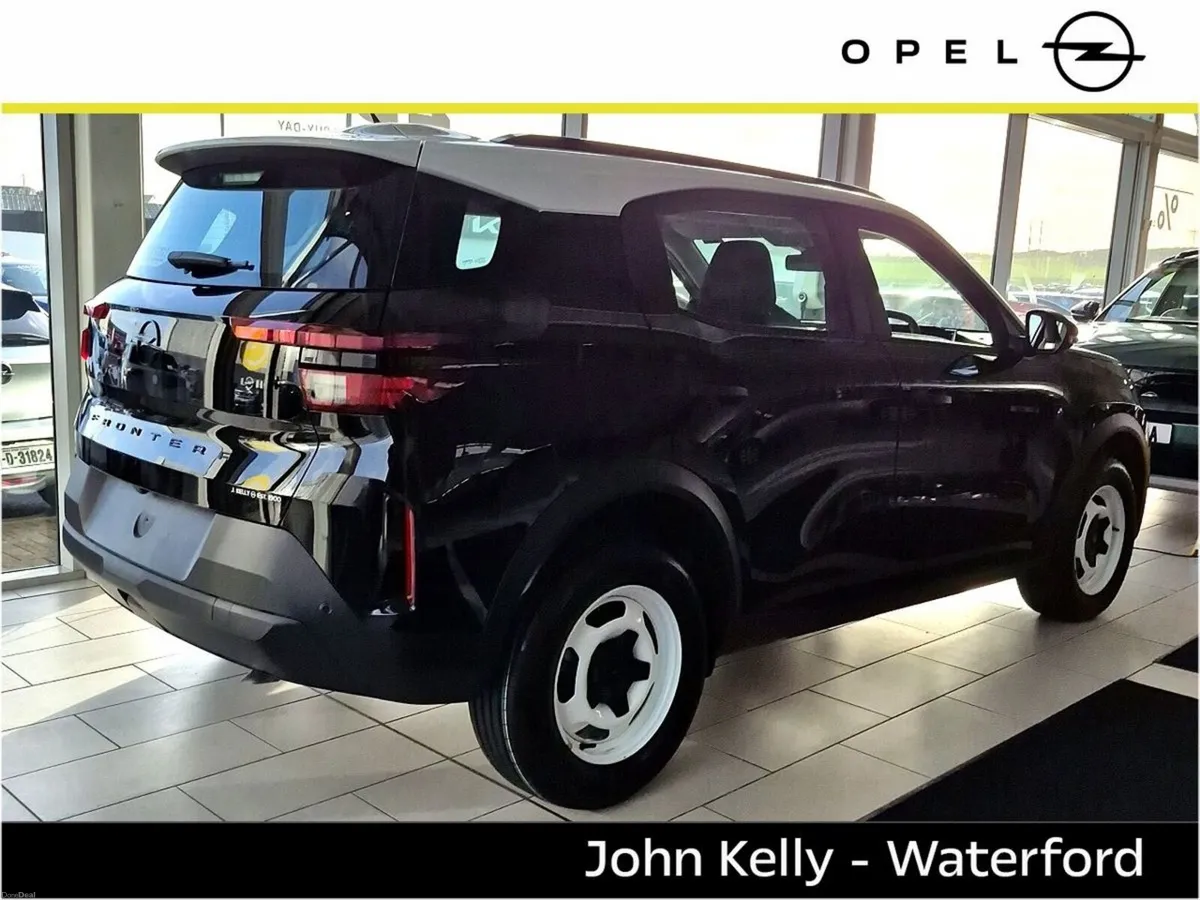 Opel Frontera ELEGANCE MHEV - WHITE EDITION - Image 3