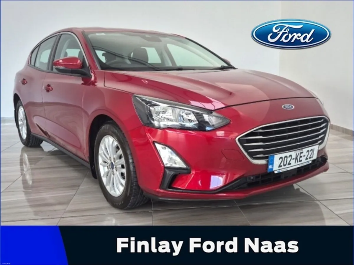 Ford Focus 1.0 Ecoboost 125PS Titanium--LOW KMS - Image 1