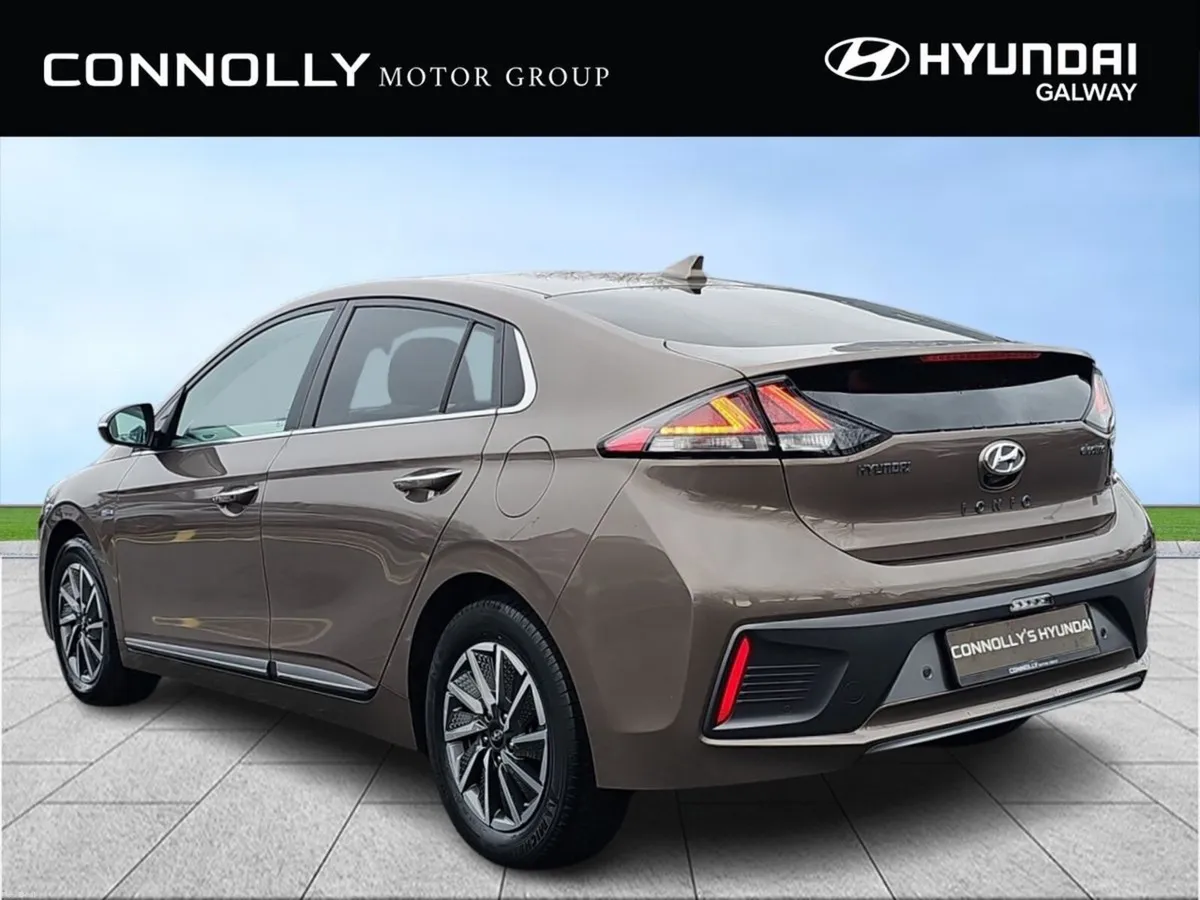 Hyundai IONIQ Electric Premium - €152 p/m - Image 4