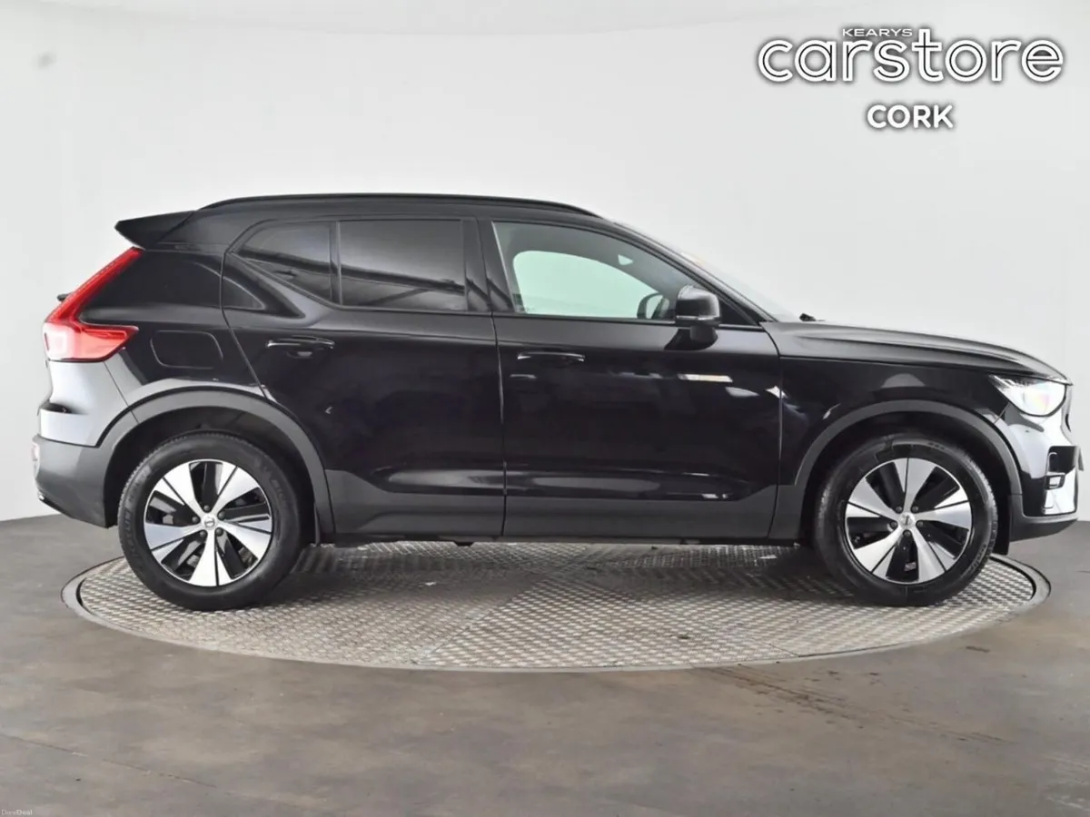 Volvo XC40 Xc40 + T4 Recharge Auto  Plus  Recharge - Image 3