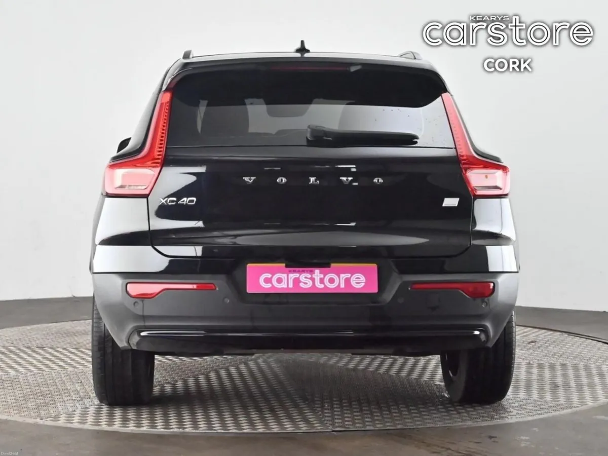 Volvo XC40 Xc40 + T4 Recharge Auto  Plus  Recharge - Image 4