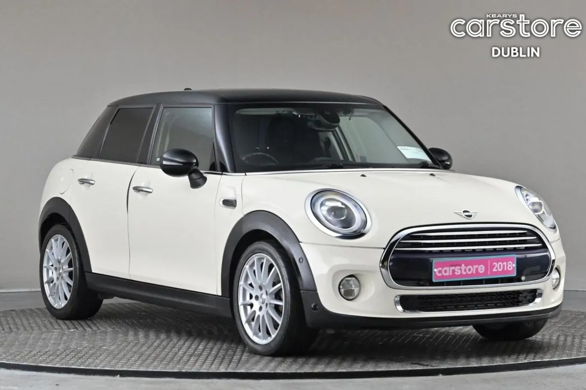 Mini Cooper 1.5 COOPER 5DR**17" ALLOY WHEELS**PRIV - Image 1