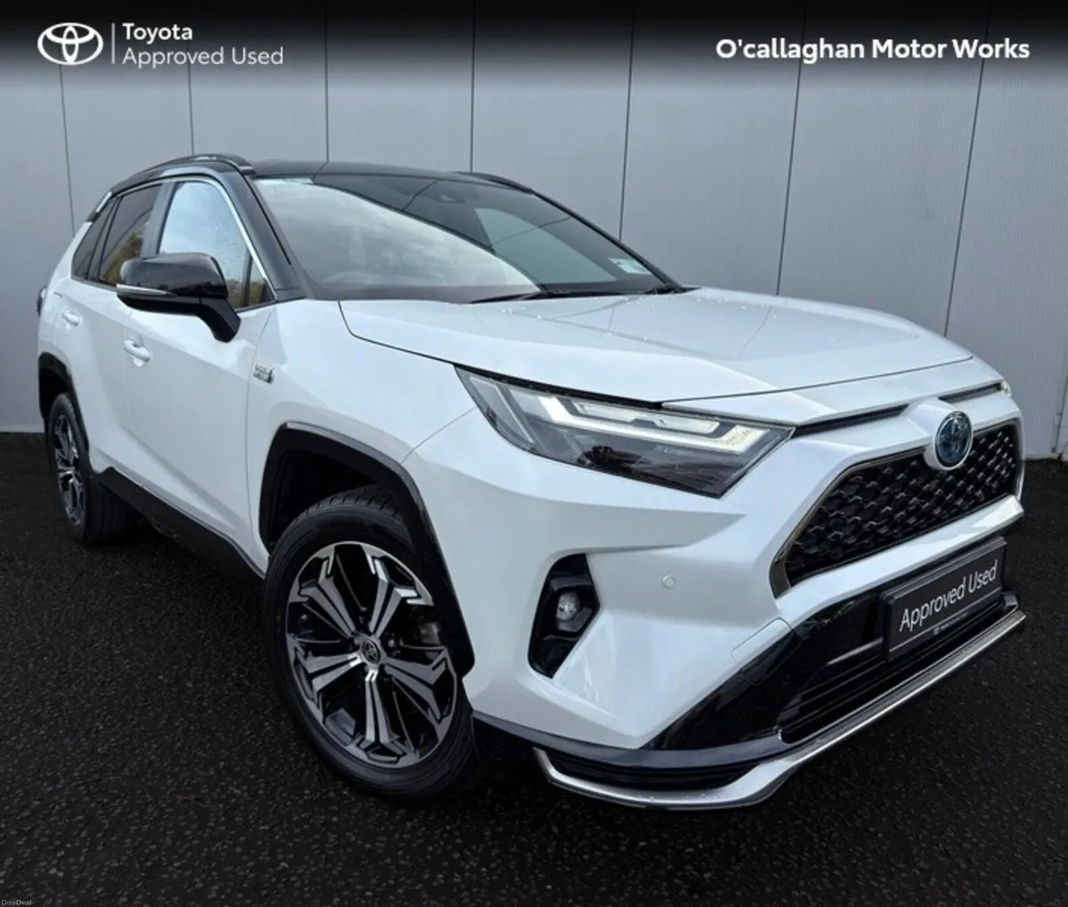 Toyota RAV4 RAV4 PLUG-IN HYBRID SPORT 4DR - Image 1
