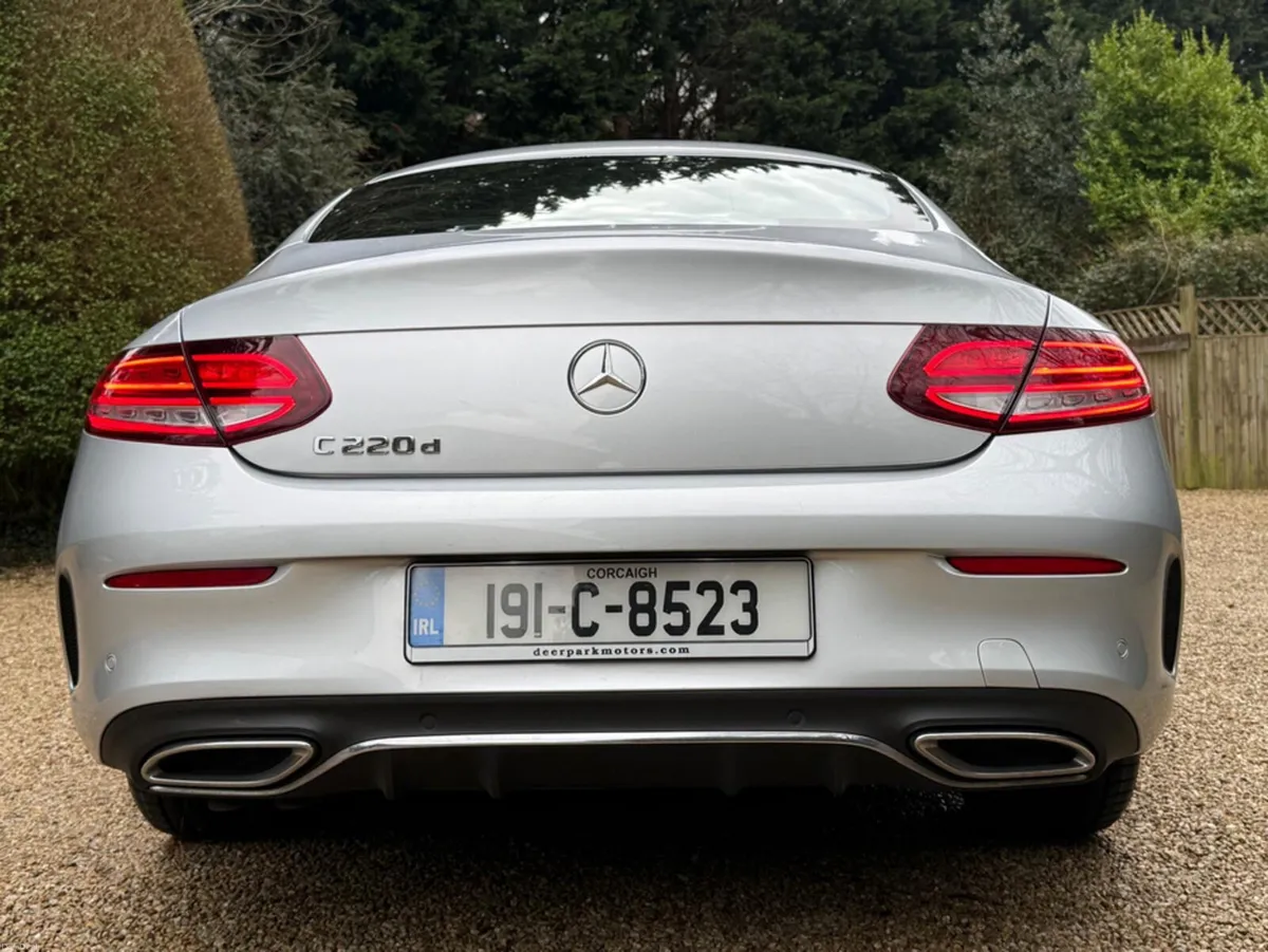 Mercedes-Benz C-Class 220 D COUPE AMG LINE - Image 6