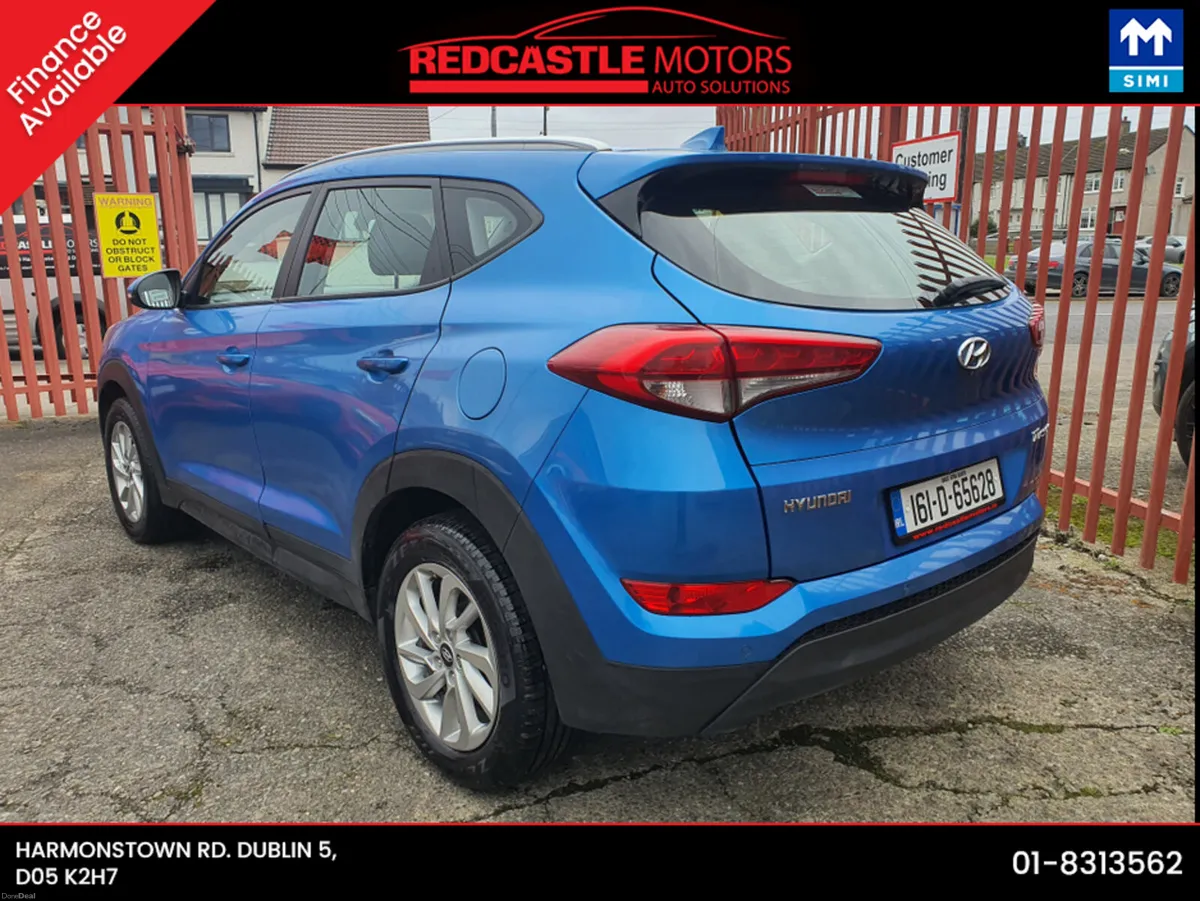 Hyundai Tucson 1.7 SE NAV 116PS 5DR - Image 3