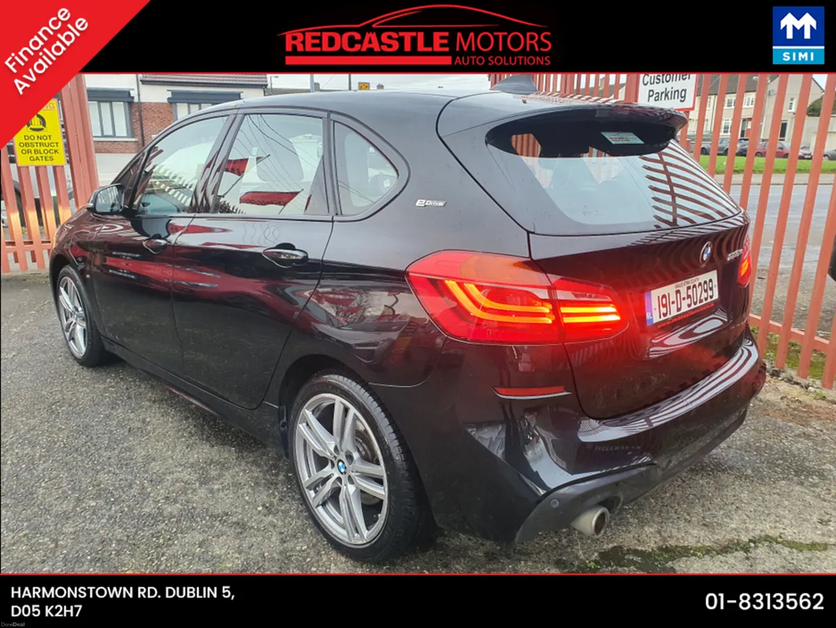 BMW 2-Series XE M SPORT PREMIUM 5DR (NCT 04/27) - Image 3
