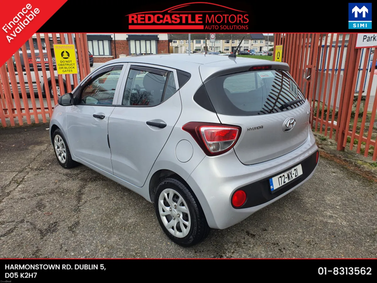 Hyundai i10 CLASSIC 4DR (NCT 06/27) - Image 3